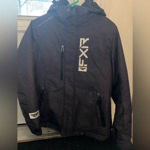 Women’s ski/ski doo jacket. Size 6, med. insulated.